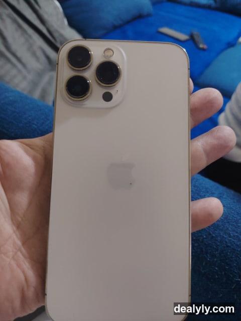apple iPhone 13 Pro Max — like new - 1