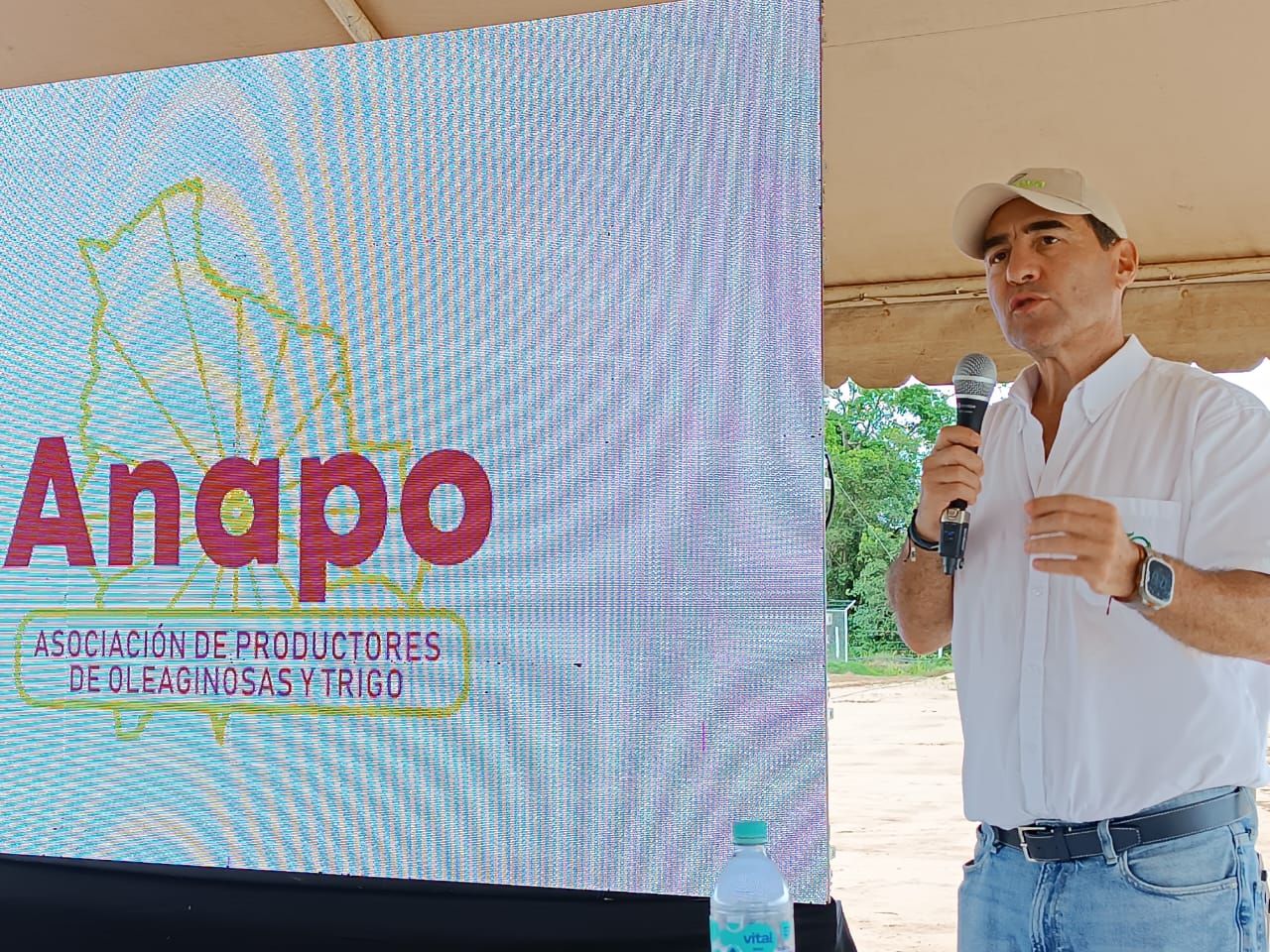 Fernando Romero Pinto en Cuatro Cañadas.jpg