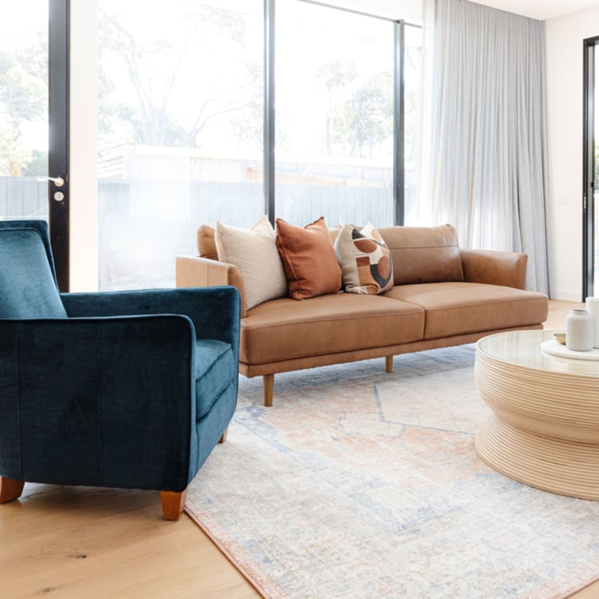 3 Seater Sofa Leather (1 of 1)