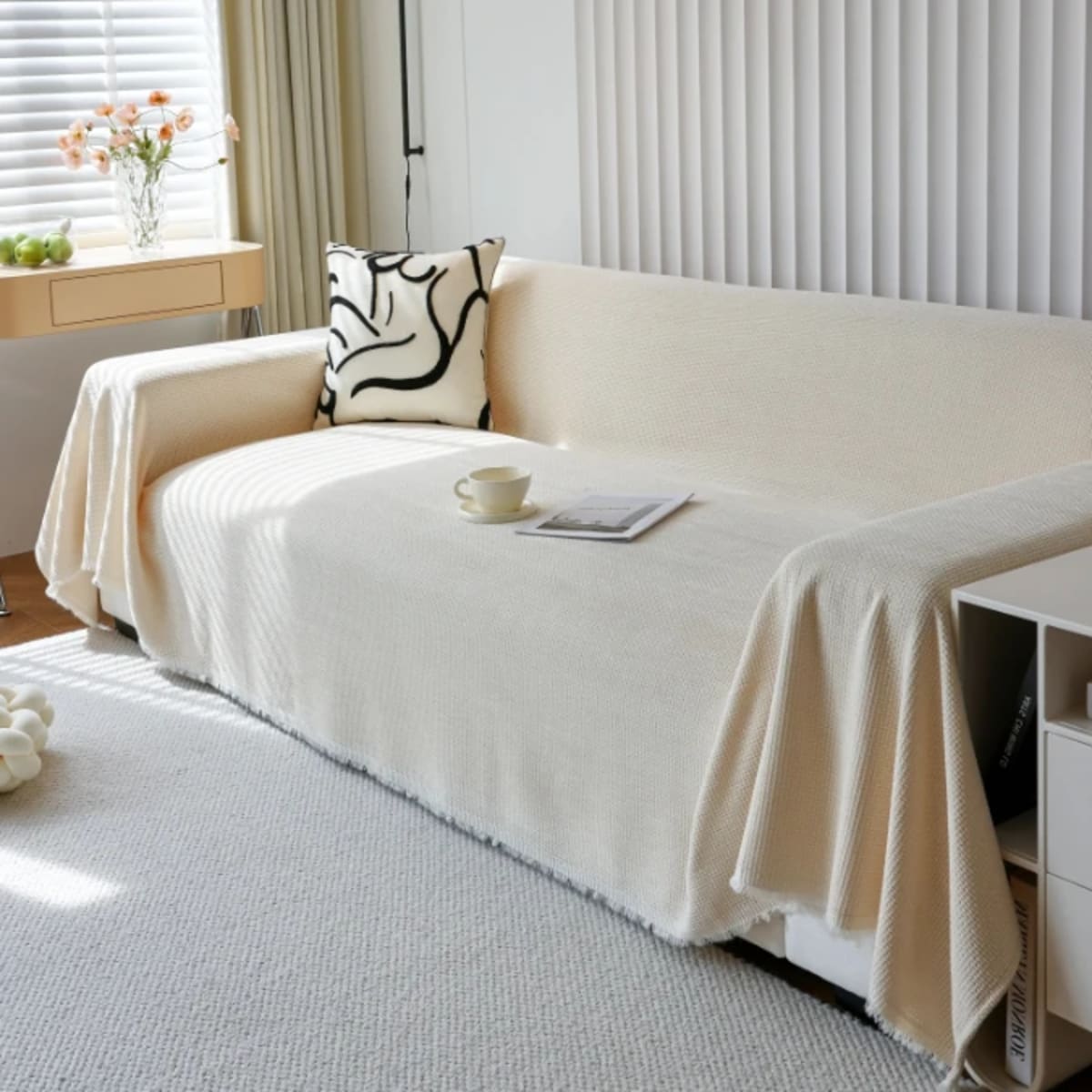 Decorative Sofa Cover Dubai (1 of 1)