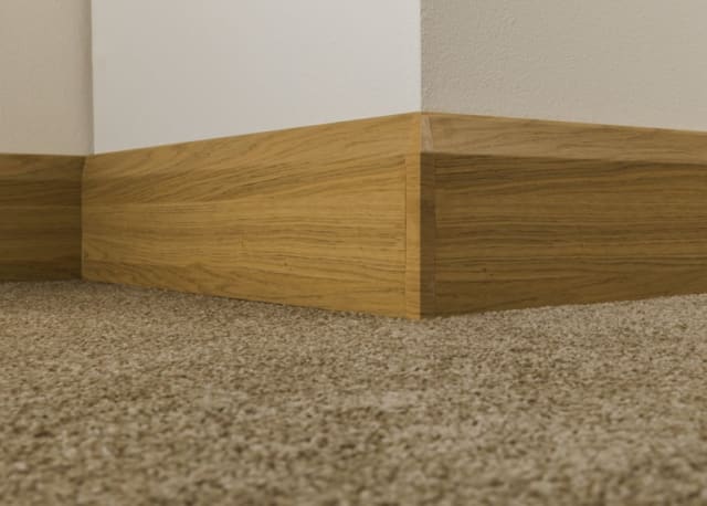 Veneered MDF Skirting