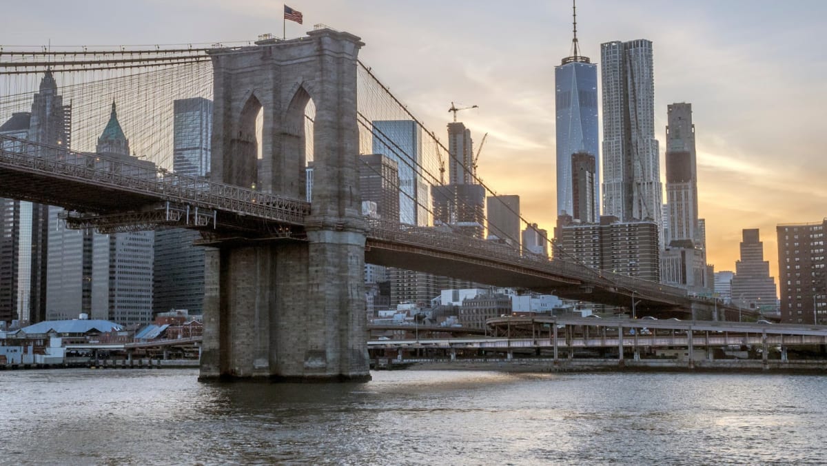 View of the Brooklyn Brdige leading to Manhattan