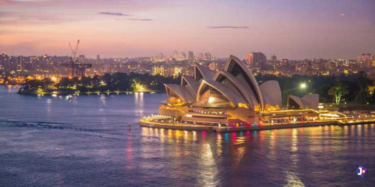 Solo Travel in Australia  - JoinMyTrip