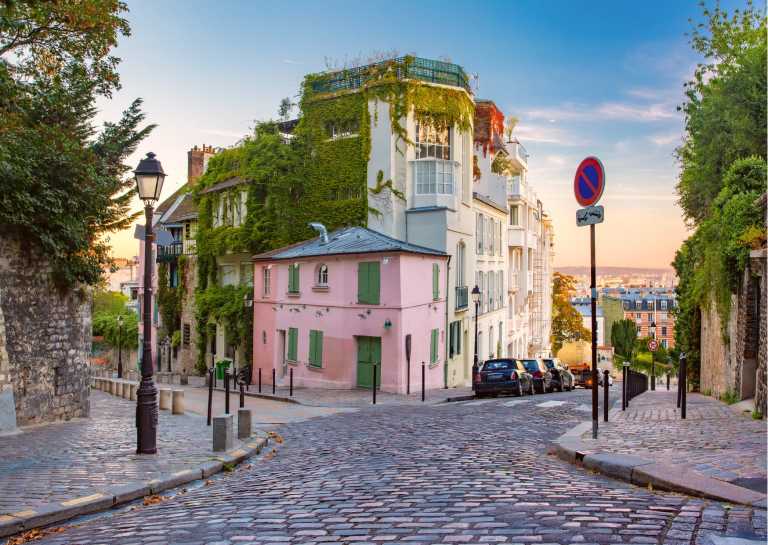 Find a Travel Buddy in France  - JoinMyTrip