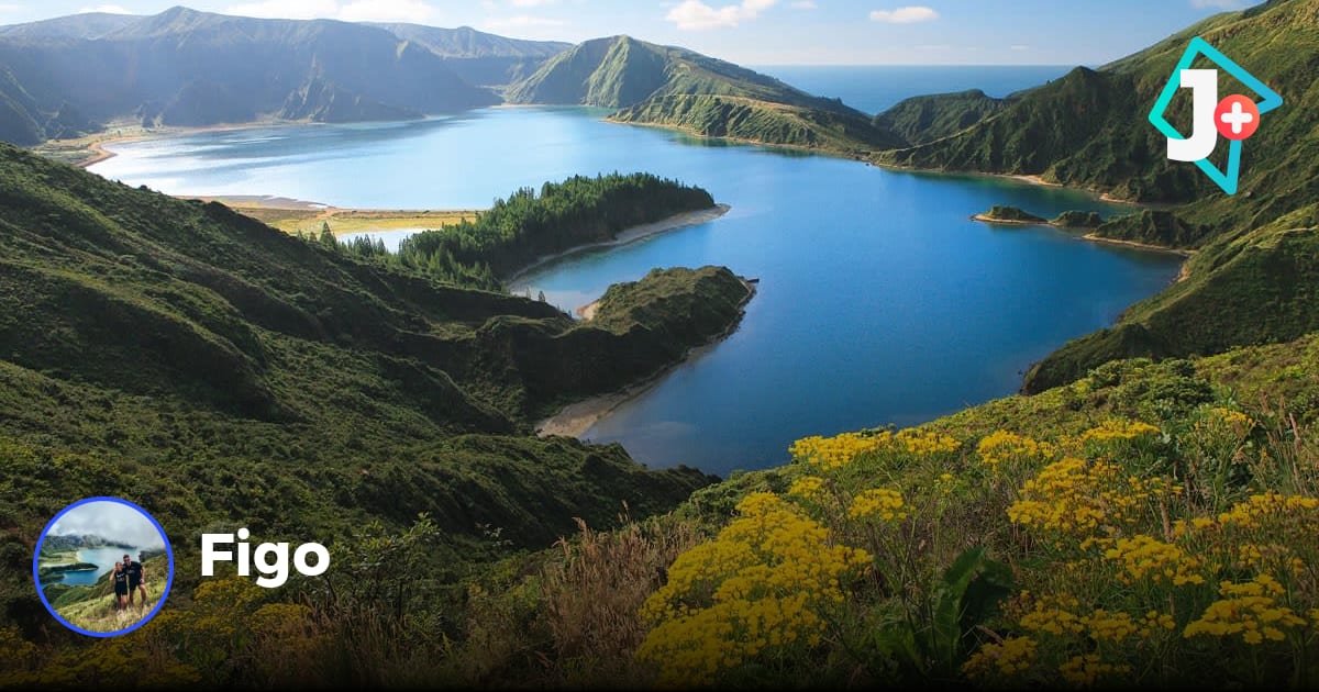 Lagoa do Fogo Viewpoint Route - Água d'Alto Beach, Azores