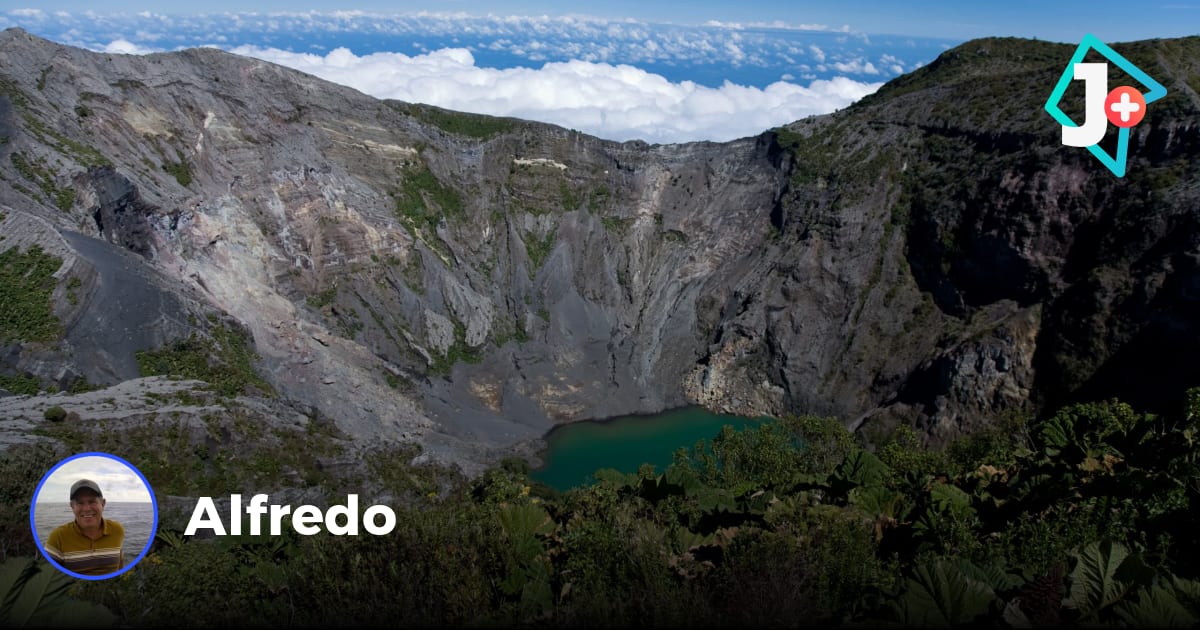 ESSENCE OF COSTA RICA CITY,CULTURE. VOLCANOES, COFFEE Travel Costa