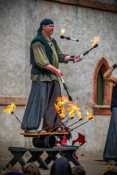 United States - Huntersville - Lake Norman Culinary Connection Renaissance Writing Retreat w/Private Chef (private room) - 6