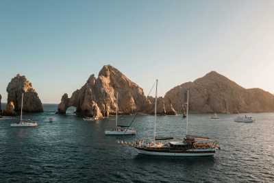 Mexico - Baja Whale Watching & Catamaran Adventure 🇲🇽 | All-Inclusive Sailing from Magdalena Bay to La Paz - JoinMyTrip