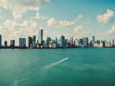 Vereinigte Staaten - Miami International Airport - Inclusive Visual Writing & Self-Care Creative Reconnection in Miami (Private room) - 1