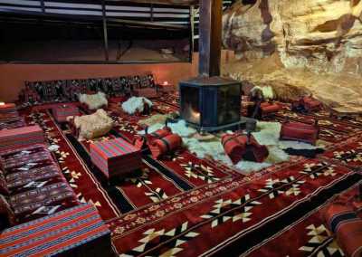 Jordanien - Wadi Rum Desert - 🇯🇴 Roadtrip Through Jordan: Ancient Cities, Desert Skies & Dead Sea 🏜️🌌 #NotAnotherRetreat - 13