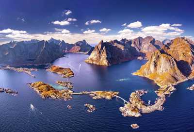 Norwegen - Reine - Summer Road Trip Lofoten: Scenic Drives and Hikes 🚗🏞️ - 1