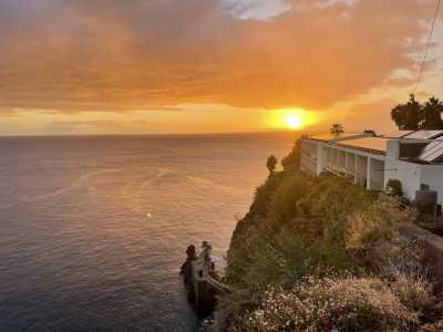 Portugal - Ponta do Sol - Modern, Spacious & Beautiful Coliving Villa in prime location - Funchal, Madeira | Adventure, Nature and Fun on the Dream Island of Madeira 🌴 | Large Private Suite with Bathroom and Balcony - 3