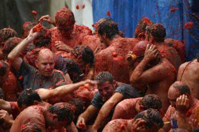 Spain - Buñol - 🍅 La Tomatina Spain — Barcelona & Valencia | The World's Biggest Food Fight