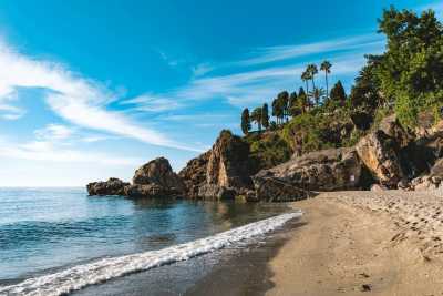 Spain - Centro - AUTHENTIC Málaga with a LOCAL: Paella • Kayak • Waterfall • Tapas Picnic • Pádel class (Private Rooms) 😎🎾🌊 - 9