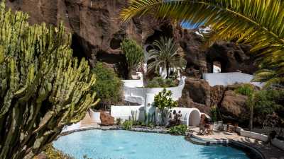 Spain - Las Grietas - LANZAROTE HIDDEN GEMS: One week in between Hiking 🌋, Surfing 🏄‍♂️, Crazy Panoramas, Cultural & Art Heritage and so much more! - 3