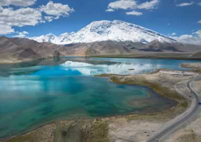 Central Asia - Karakul Lake - Tajikistan & the Pamir highway! 🇹🇯 Tajiki tribes, Mountain ranges, YAKs and Yurts ⛰️🛖🐃 - 4