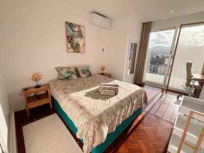 Portugal - Funchal - Modern, Spacious & Beautiful Coliving Villa in prime location - Funchal, Madeira | Adventure, Nature and Fun on the Dream Island of Madeira 🌴 | Large Private Suite with Sea View Balcony - 11
