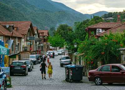 Georgien - Mtskheta - Georgia Extensive Road Trip Adventure: Explore Ancient History, Old Towns, Epic Mountains, Black Sea Beaches, Traditional Wine & Cuisine Like A Local