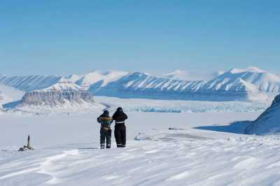 Svalbard - Longyearbyen - SVALBARD - THE NORTH IS CALLING