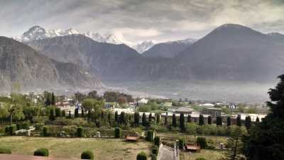 Pakistan - Gilgit - Deep Dive Pakistan: Culture, Community & Mountains