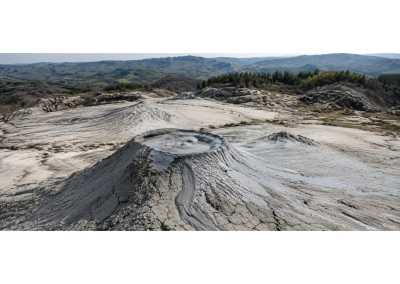 Welt - Schlammvulkane von Berca - 🌋 Romania: Guns, Mountains & Champagner 🥂 - 3
