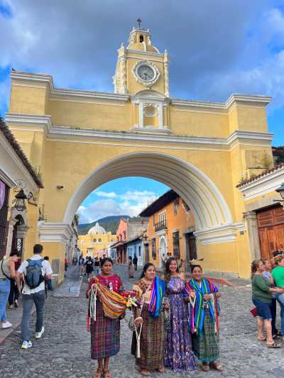 Guatemala - Antigua Guatemala - The Ultimate Guatemala Experience: Volcanoes, Lake Atitlán & Mayan Culture! - 1