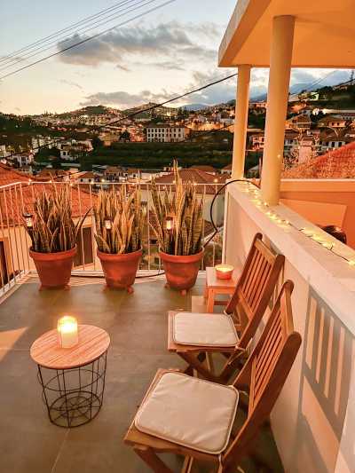 Portugal - Funchal - Modern, Spacious & Beautiful Coliving Villa in prime location - Funchal, Madeira | Adventure, Nature and Fun on the Dream Island of Madeira 🌴 | Large Private Suite with Bathroom and Balcony - 8