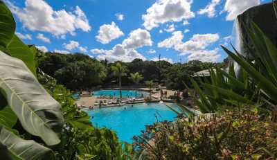 Bolivien - Santa Cruz de la Sierra - A 12-Day Journey Across Bolivia – Salt Deserts, Andean Peaks & Living Cultures