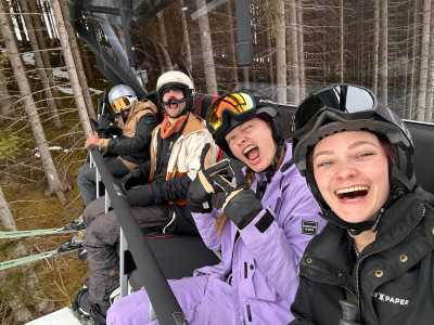 Österreich - Tiroler Zugspitz Arena - Snow Trip to Austria with My Huskies 🐾❄️ Winter Hikes | Skiing | Tobogganing - 4