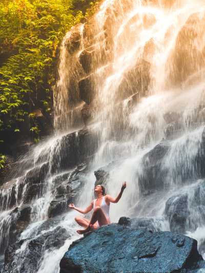 Indonesien - Kanto Lampo Waterfall - Bali Adventure Odyssey: 11 Days of Thrills, Nature & Pure Outdoor Bliss