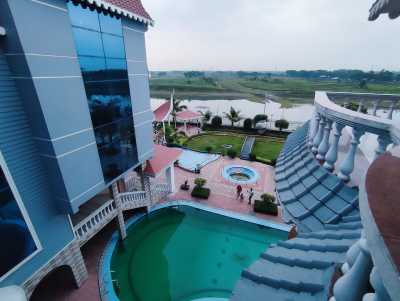 Bangladesch - Silver Castle - Explore the Crocodile Farm and Silver Castle Resort in Mymensingh, Bangladesh - 4