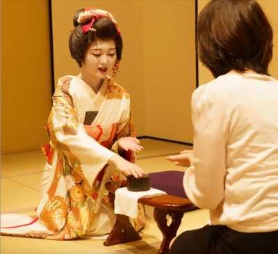 Japan - Asakusa - 🍜 The Golden Route Reimagined: 14 Nights Through Osaka, Kyoto, Hikone & Tokyo 🎎 (PRIVATE ROOMS) - 4