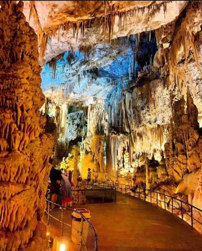 Libanon - Jeita - Lebanon Like You Have Never Seen Before: History, Beach, Hikes, Sunsets, Nightlife and Food - 2