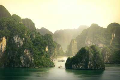 Vietnam - Lan Ha Bay - 🇻🇳 Iconic Vietnam Unveiled: From Emerald Bays to Lantern-lit Streets 🏮 - 1