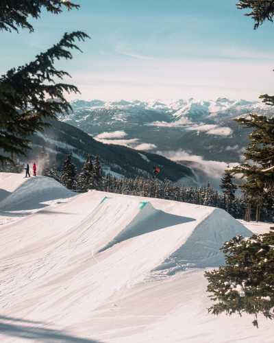Kanada - Whistler - Discover Canada Off the beaten Path: Ski, explore, and connect in Whistler & Vancouver - 3