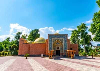 Central Asia - Dushanbe - Tajikistan & the Pamir highway! 🇹🇯 Tajiki tribes, Mountain ranges, YAKs and Yurts ⛰️🛖🐃 - 1