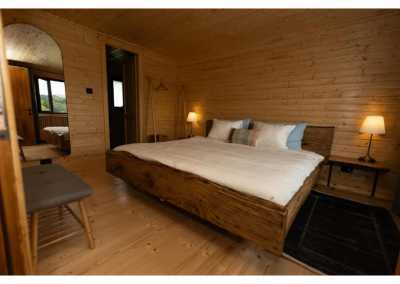 Welt - Bison View Cabin Montana - 🌋 Romania: Guns, Mountains & Champagner 🥂 - 4