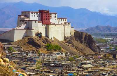 Asia - Shigatse - Tibet Expedition to Kailash & Guge 2027