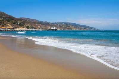 Vereinigte Staaten - Coast View Drive - 🐚☀️ California Dreaming: The Malibu Beach Escape (PRIVATE ROOM) 🌊 🏖️