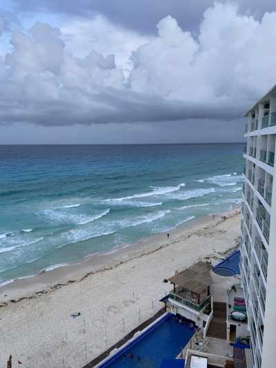 Mexiko - Cancún - Discover Mexico with a local... Chapter : Pacific Ocean beaches, Riviera Maya, and enchanting waterfalls, Join us for an unforgettable adventure! - 2