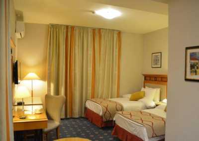 Jordanien - Amman - 🇯🇴 Roadtrip Through Jordan: Ancient Cities, Desert Skies & Dead Sea 🏜️🌌 #NotAnotherRetreat - 9