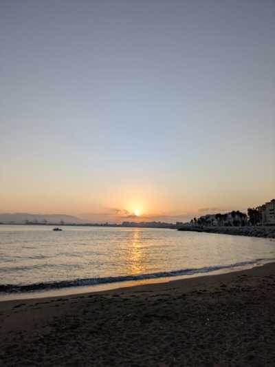 Spain - Playa Huelin Beach - 💃🍹LADIES trip in Málaga: Sunny Beaches, Painting, Pádel and Yoga 🎨🏸(Private Rooms) - 6