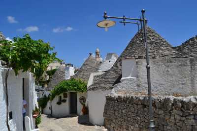 Italien - Alberobello - PUGLIA Hidden Gems: live in a real Trullo, discover Alberobello, explore the Stone City, enjoy amazing Italian food and so much more! - 3