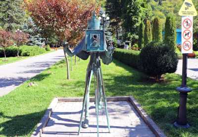 Georgien - Borjomi - Georgia Extensive Road Trip Adventure: Explore Ancient History, Old Towns, Epic Mountains, Black Sea Beaches, Traditional Wine & Cuisine Like A Local