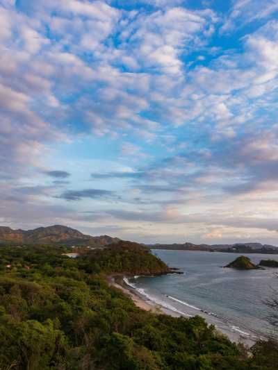 Costa Rica - Avenida España - Tamarindo Creative Reset and Surf Escape - 1