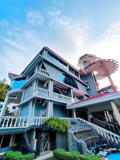 Bangladesch - Silver Castle - Explore the Crocodile Farm and Silver Castle Resort in Mymensingh, Bangladesh - 2
