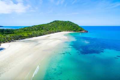 Australia - Davidson Street - 🌴🪸 Daintree to Great Barrier Reef: A Co-Working Retreat in Port Douglas, Australia 🐠🇦🇺 - 3