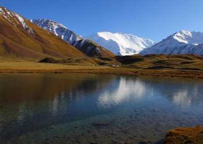 Central Asia - Tulpar kul - Tajikistan & the Pamir highway! 🇹🇯 Tajiki tribes, Mountain ranges, YAKs and Yurts ⛰️🛖🐃 - 6