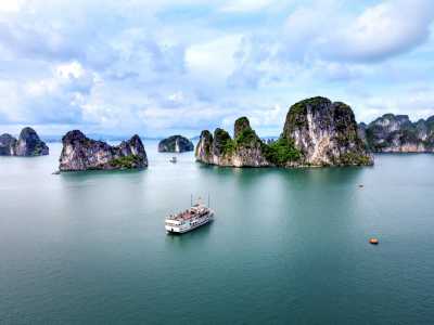 Vietnam - Cát Bà Island - 🇻🇳 Iconic Vietnam Unveiled: From Emerald Bays to Lantern-lit Streets 🏮 - 5