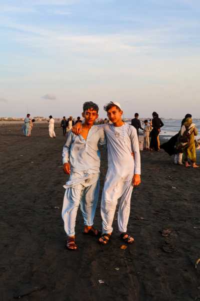 Pakistan - Karachi - Deep Dive Pakistan: Culture, Community & Mountains - 4